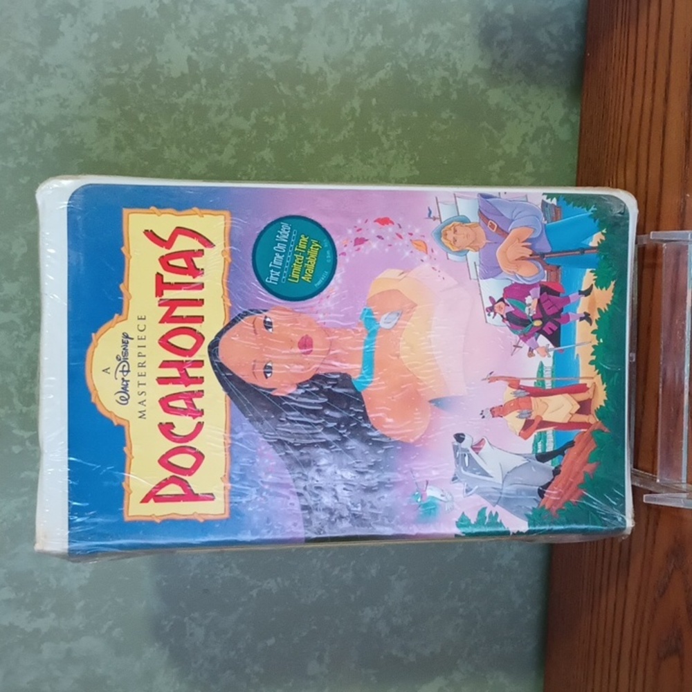 Pocahontas VHS Walt Disney Masterpiece Collection NEW Sealed 1st Time Run!
